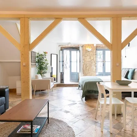 Amazing With Air Conditioner! Appartement
